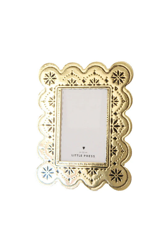 Faux Tin Scalloped Frame - Gold
