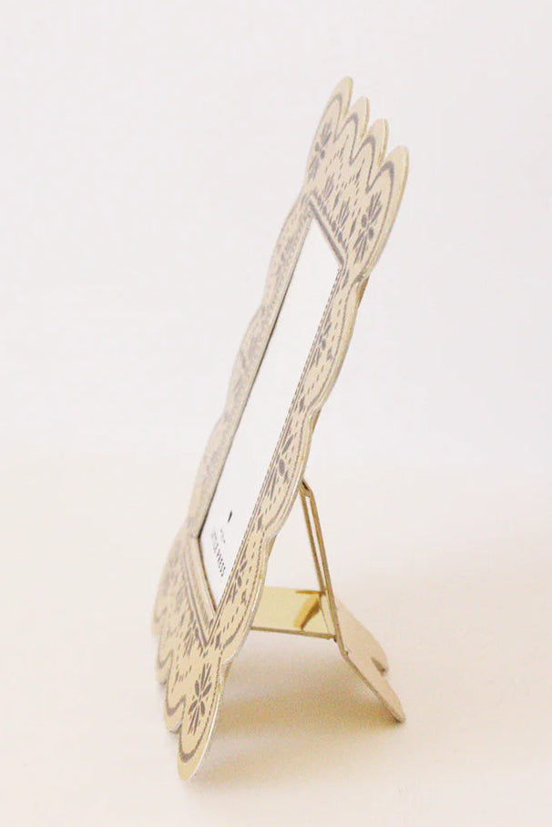 Faux Tin Scalloped Frame - Gold