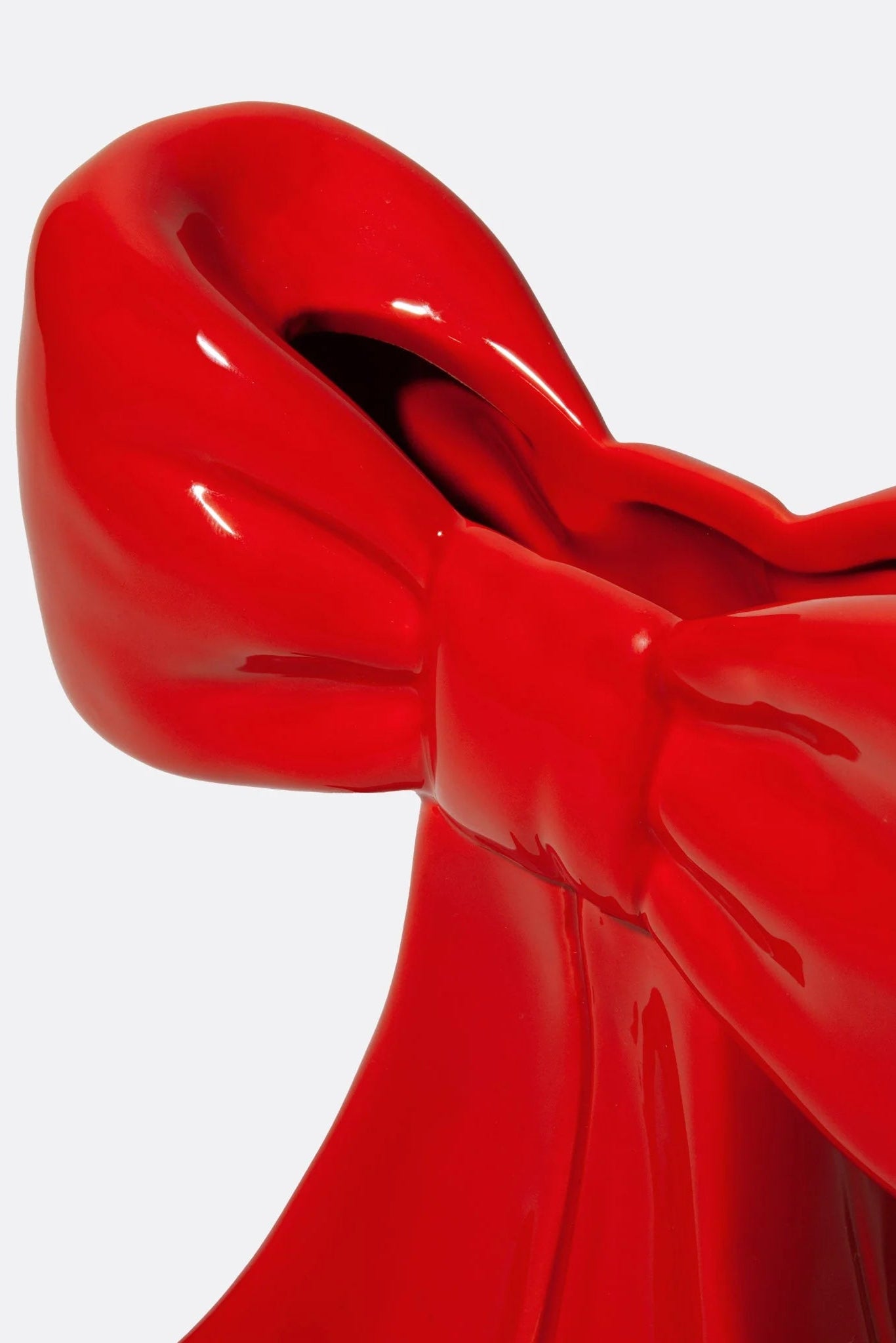 Red Bow Vase