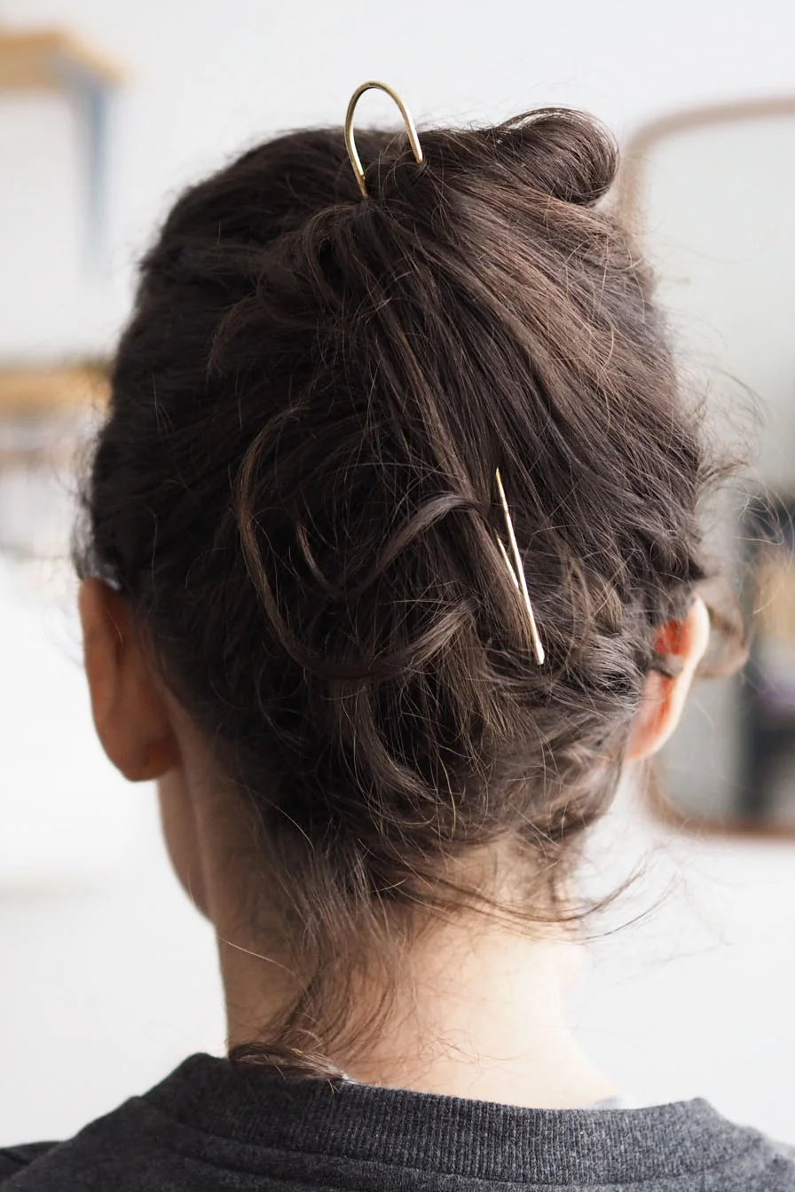 Minimal Brass Hairpin - Straight