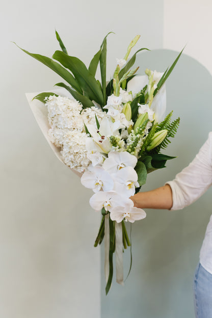 Signature Sculptural Bouquet