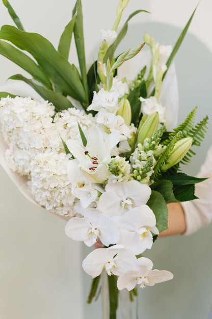 Signature Sculptural Bouquet