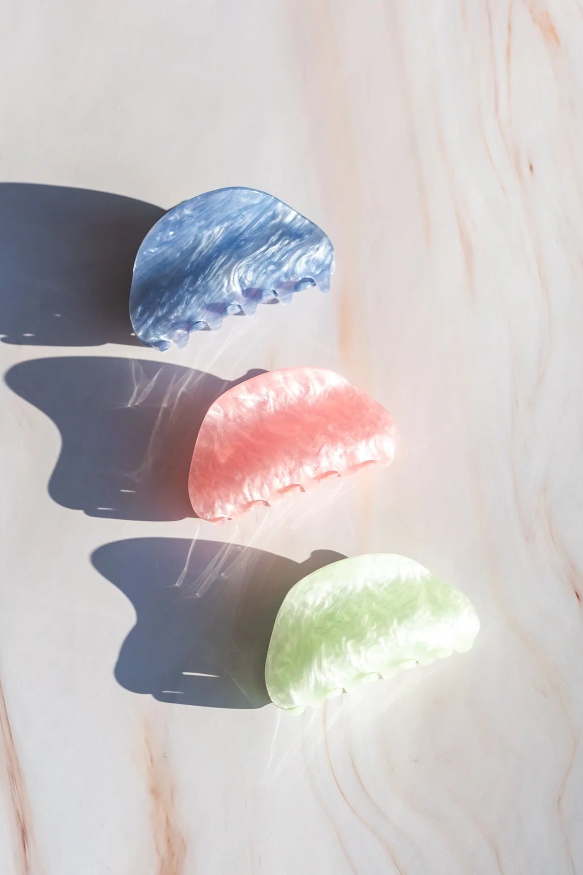 Shell Hair Claw – Little Triffids Flowers